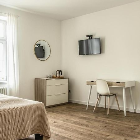 Palac I Folwark Brzeznica Brzeznica  ภายนอก รูปภาพ