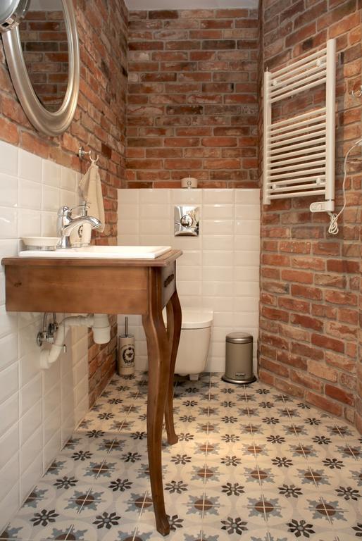 Palac I Folwark Brzeznica Brzeznica  ภายนอก รูปภาพ