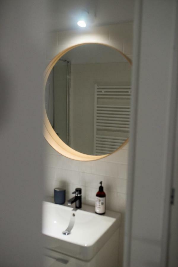 Palac I Folwark Brzeznica Brzeznica  ภายนอก รูปภาพ